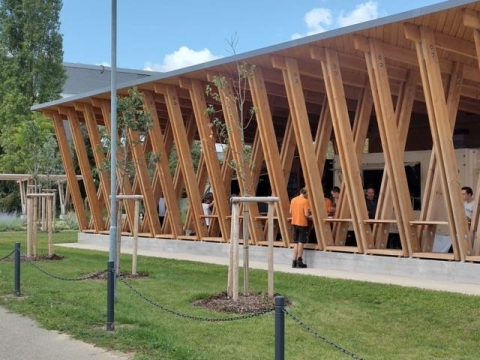 Ansicht_Max-Immelmann-Allee_Osten